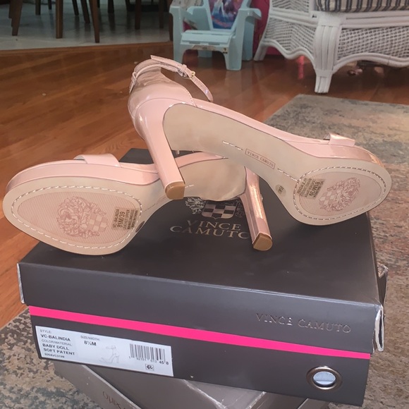 NWT Vince Camuto Balinda Babydoll heels - Picture 4 of 7